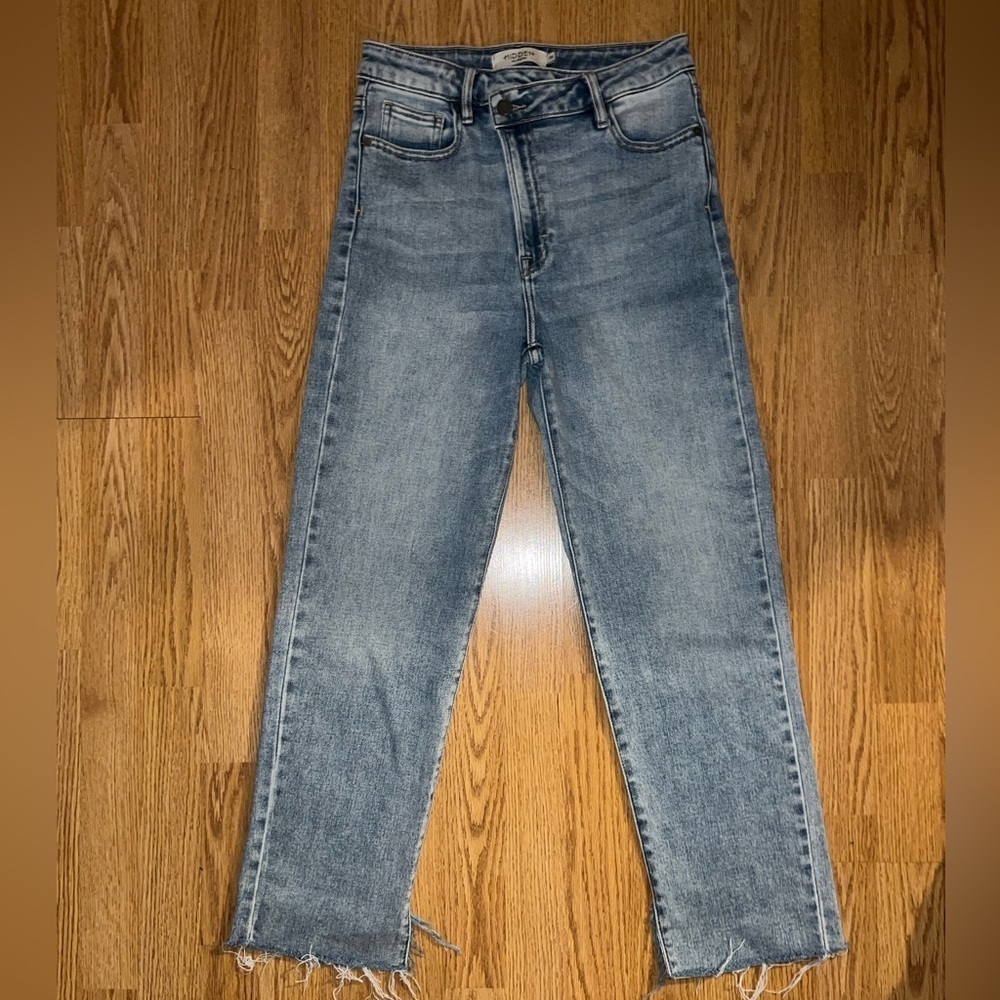Hidden Jeans